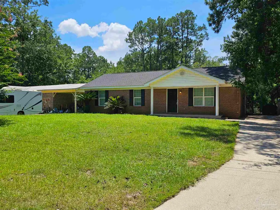 5811 Gazebo St, Milton, FL 32583 - #2