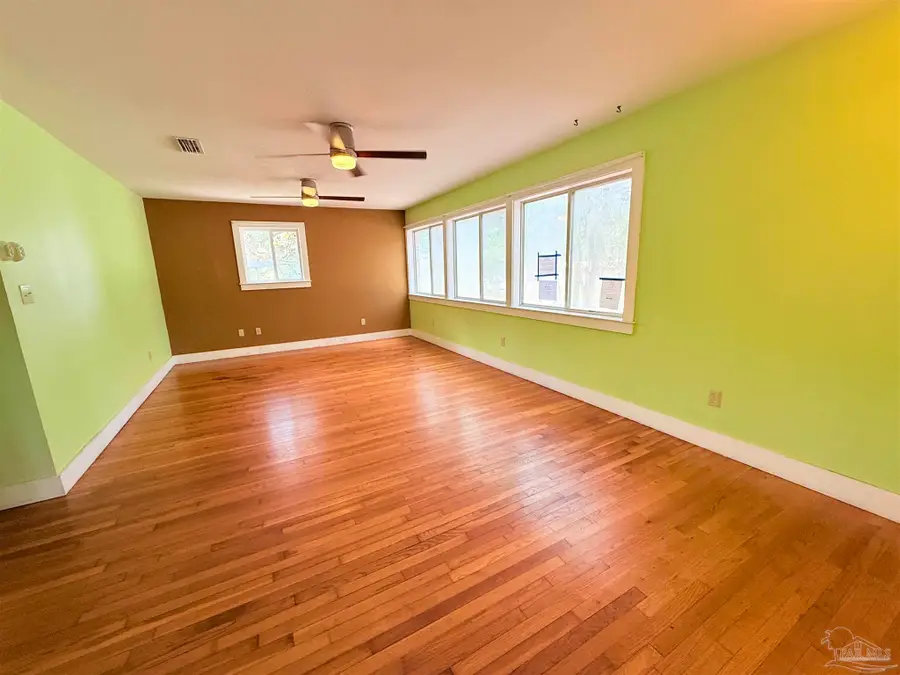 732 Woodmere Dr, Pensacola, FL 32503 - #2