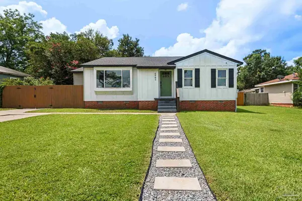 4905 Kinnear Ave, Pensacola, FL 32506