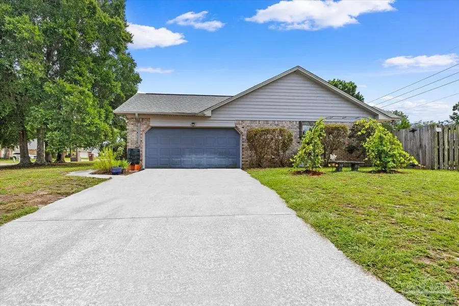 7967 Briaroak Dr, Pensacola, FL 32514 - #2