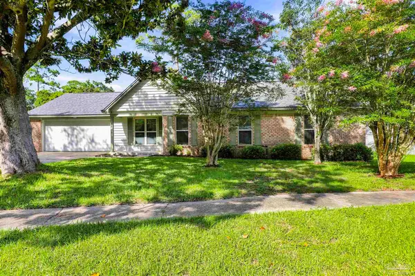 1464 Sanibel Ln, Gulf Breeze, FL 32563