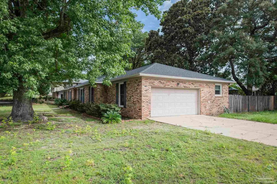 3940 Aiken Rd, Pensacola, FL 32503 - #2