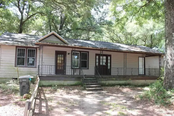 6691 Wonderlake Rd, Pensacola, FL 32526