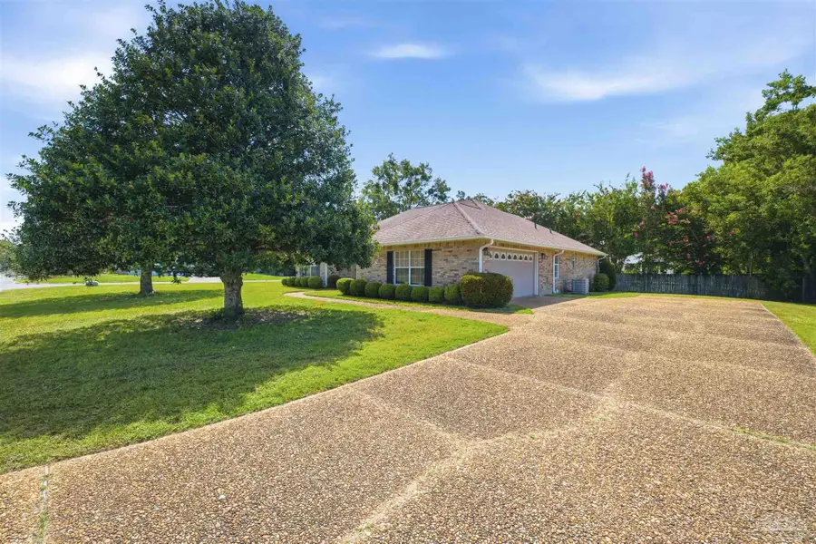 5334 Stafford Cir, Pace, FL 32571 - #3