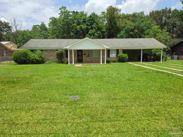 223 Mcrae St, Atmore, AL 36502