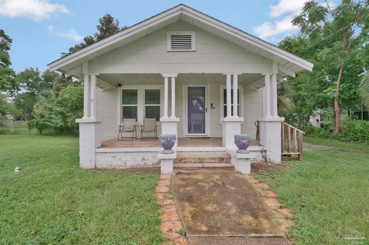 1806 W Belmont St, Pensacola, FL 32501 - #1
