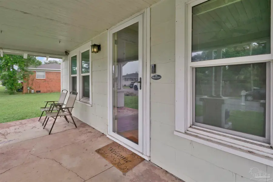 1806 W Belmont St, Pensacola, FL 32501 - #2
