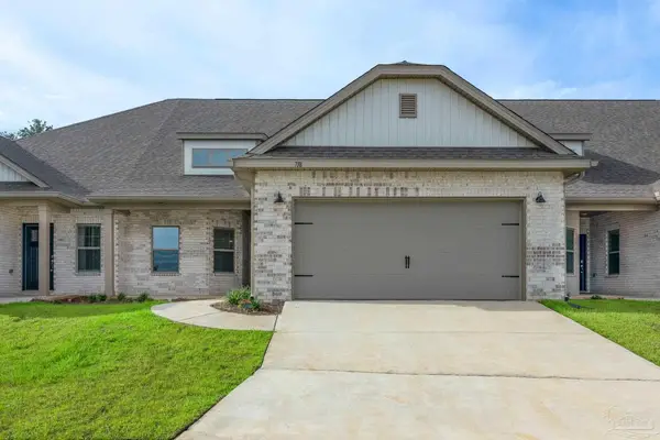 718 Canary Ct, Cantonment, FL 32533