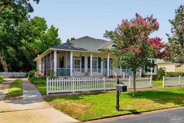 4010 Azure Way, Pensacola, FL 32507