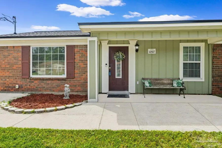 10517 Heatherwood Dr, Pensacola, FL 32506 - #2
