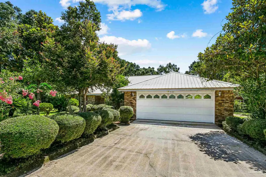 4166 Ermine Ln, Milton, FL 32583 - #3