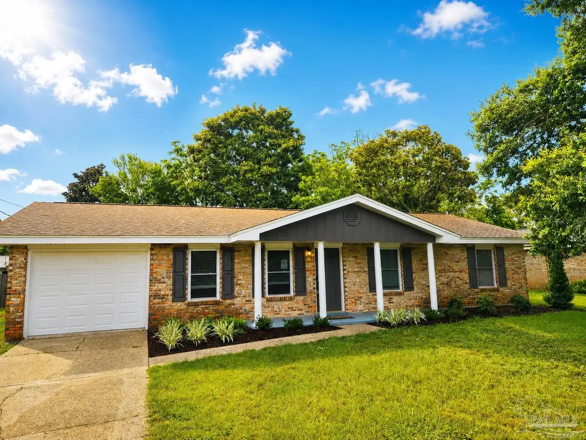 3120 Whistler Dr, Pensacola, FL 32503 - #1