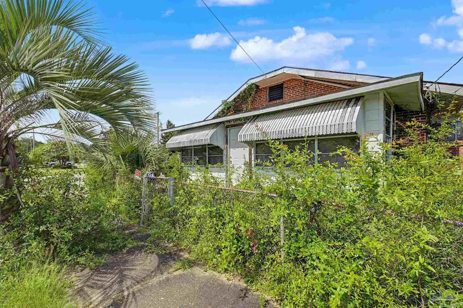 2120 N 8th Ave, Pensacola, FL 32503 - #2
