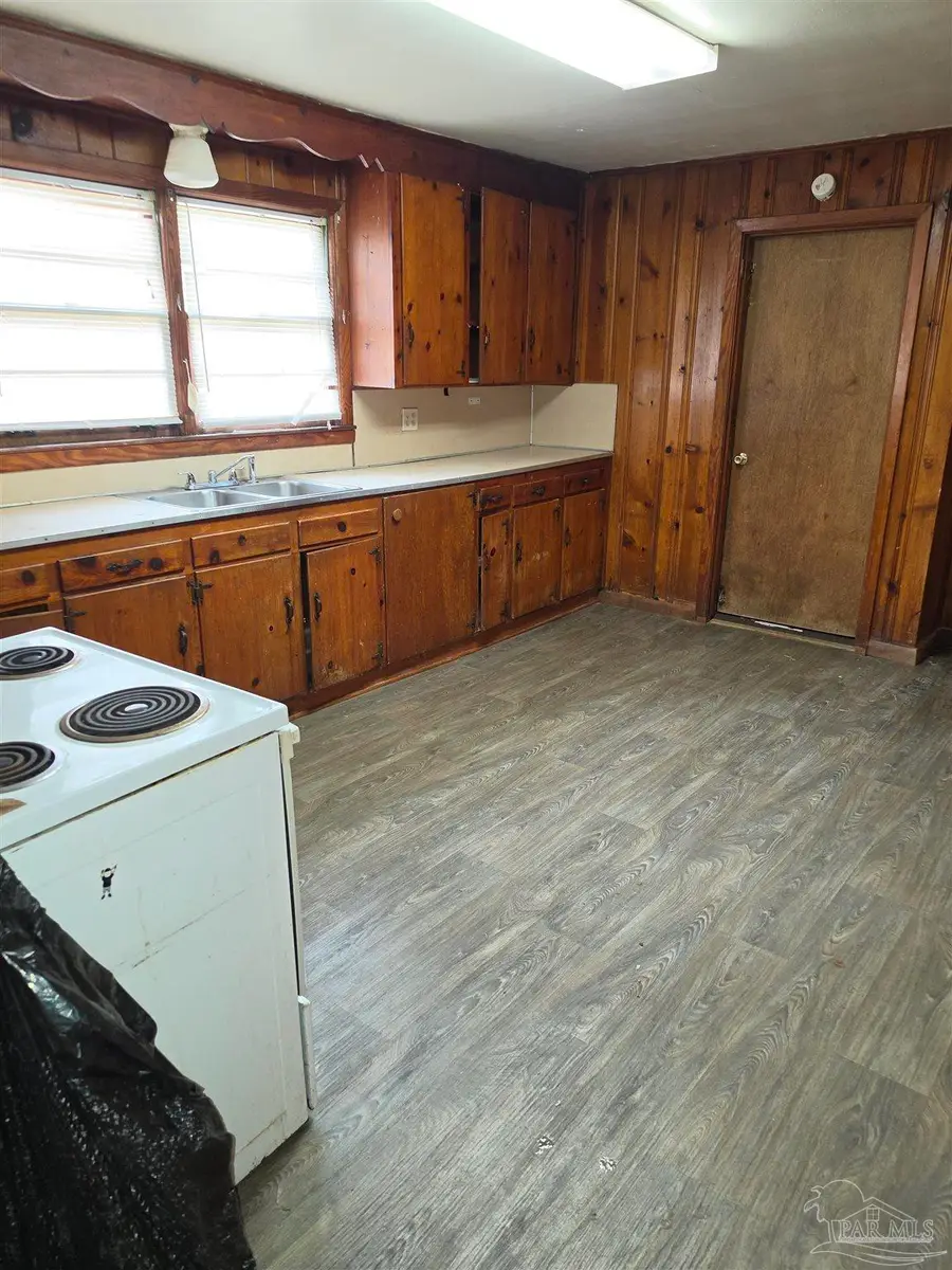 1116 N R St, Pensacola, FL 32505 - #3