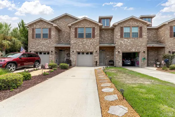 8887 White Ibis Way, Navarre, FL 32566