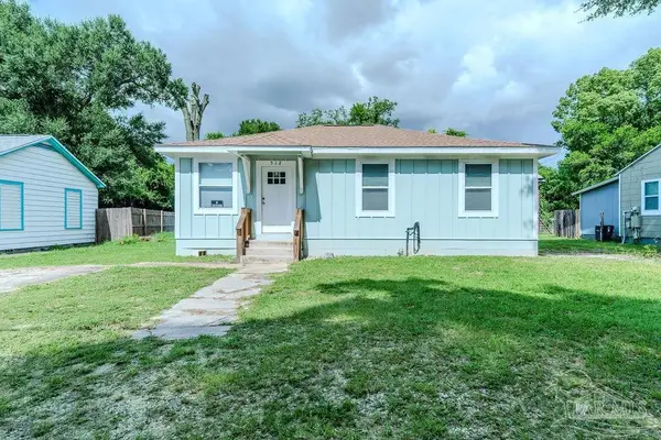 512 Fitzgerald St, Pensacola, FL 32505