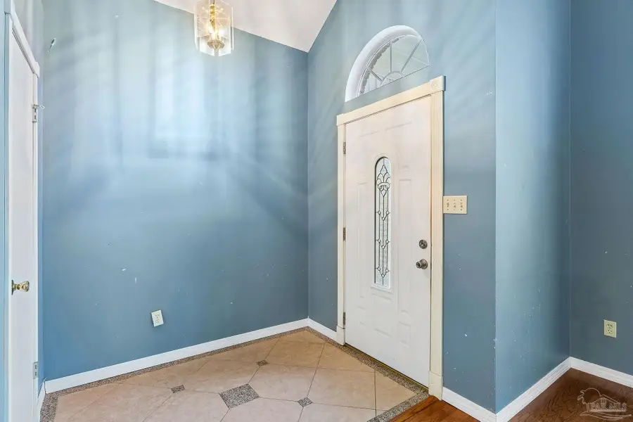 123 Palmetto Ave, Mary Esther, FL 32569 - #3