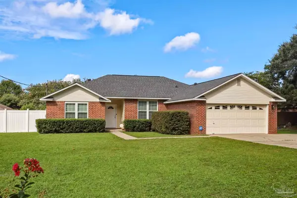 5241 Chumuckla Hwy, Pace, FL 32571