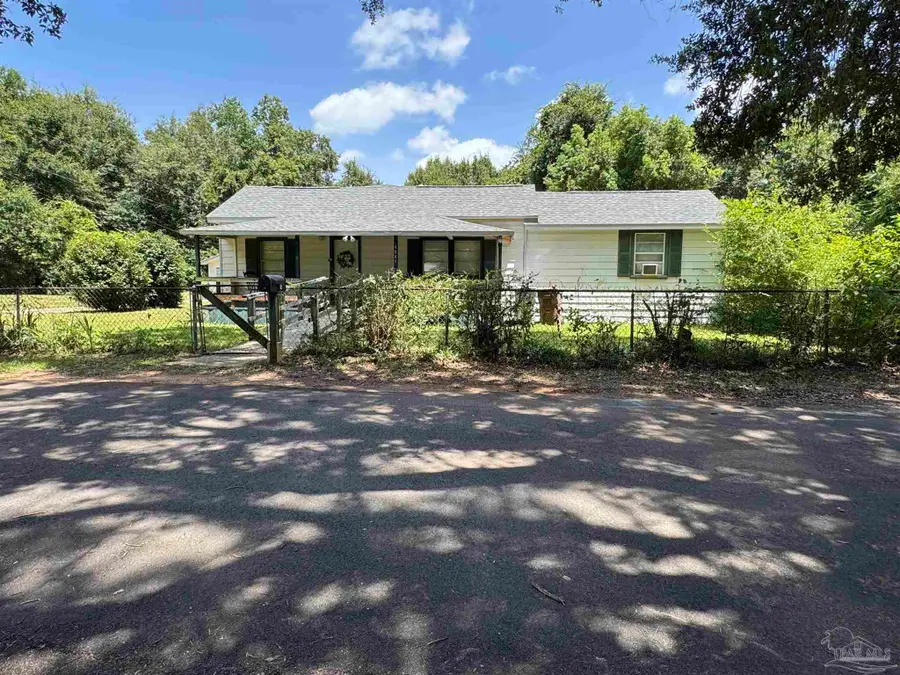 4040 Wilkes St, Pace, FL 32571 - #3