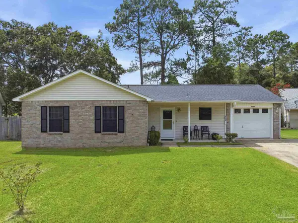 8649 Blue Jay Way, Pensacola, FL 32534
