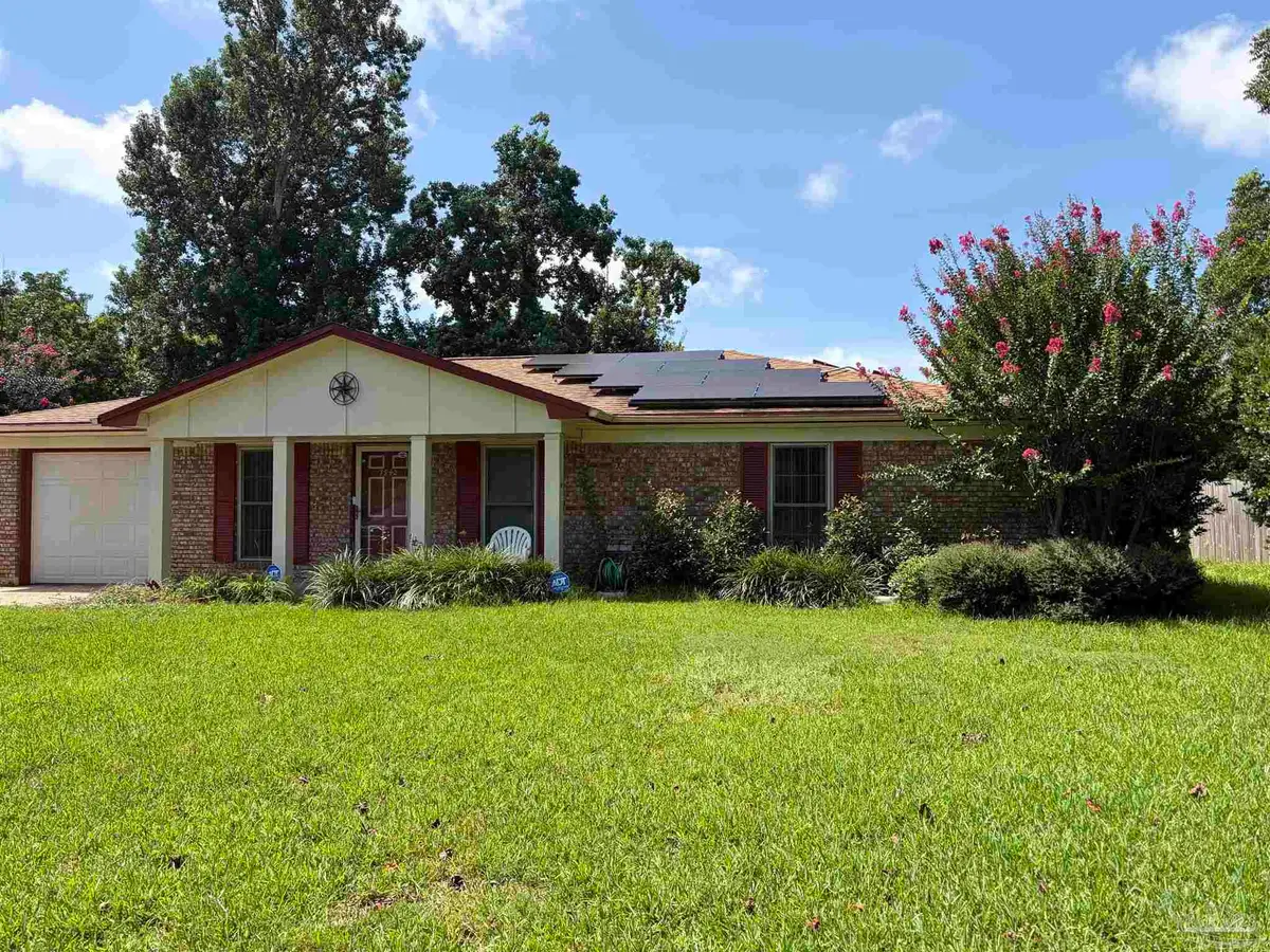 7942 Dartmoor Cir, Pensacola, FL 32514 - #1