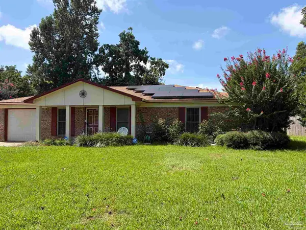 7942 Dartmoor Cir, Pensacola, FL 32514