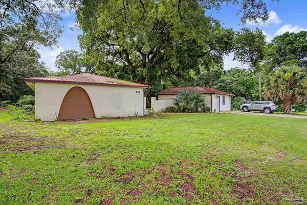 906 Mills Ave, Pensacola, FL 32507