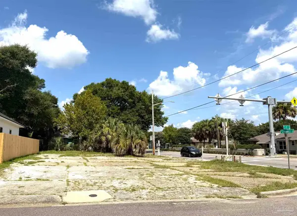 1203 W Cervantes, Pensacola, FL 32503