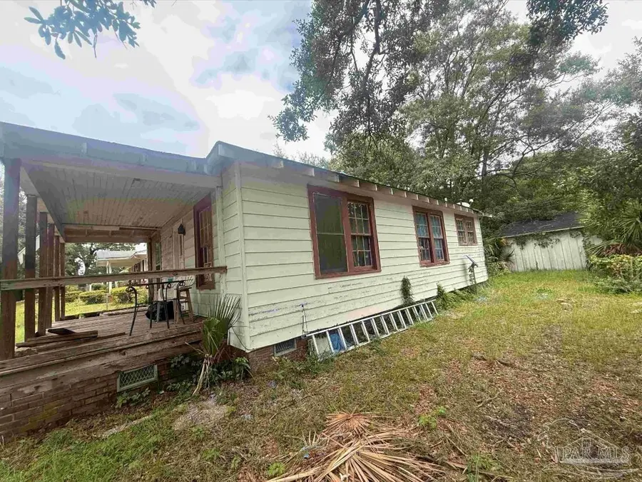 1600 N 7th Ave, Pensacola, FL 32503 - #2