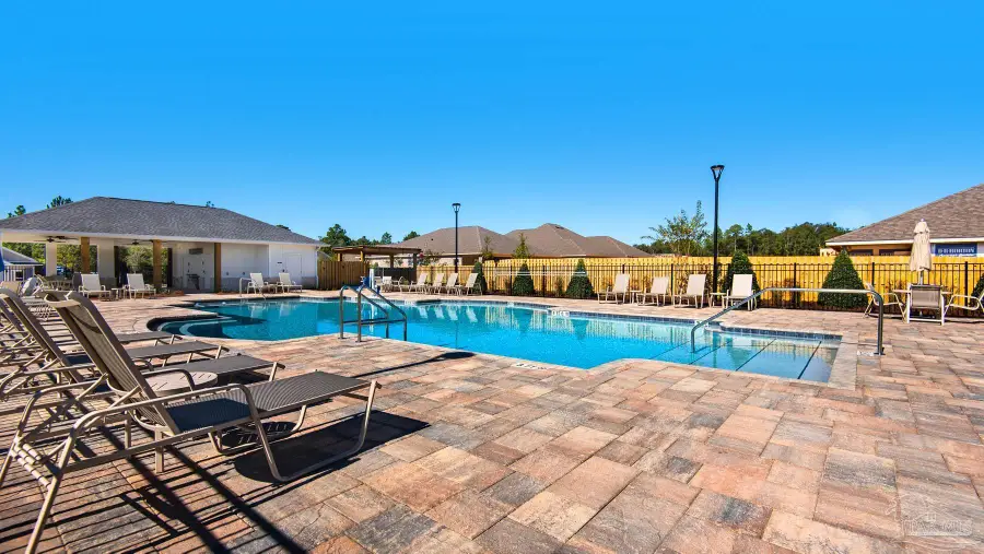 3553 Crossvine Rd, Cantonment, FL 32533 - #3