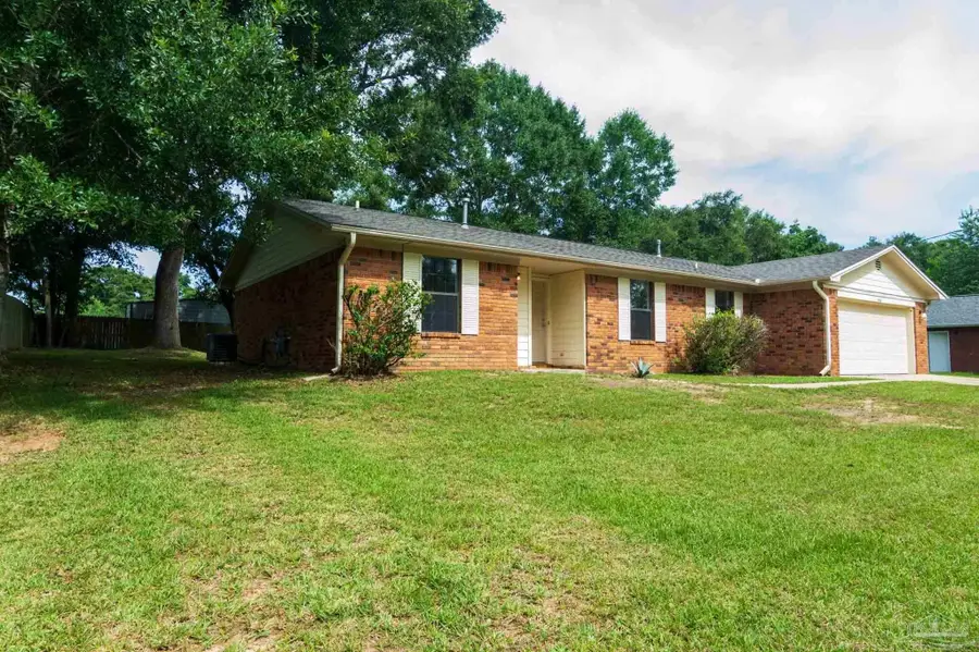 3908 Deerwood Cir, Pace, FL 32571 - #2