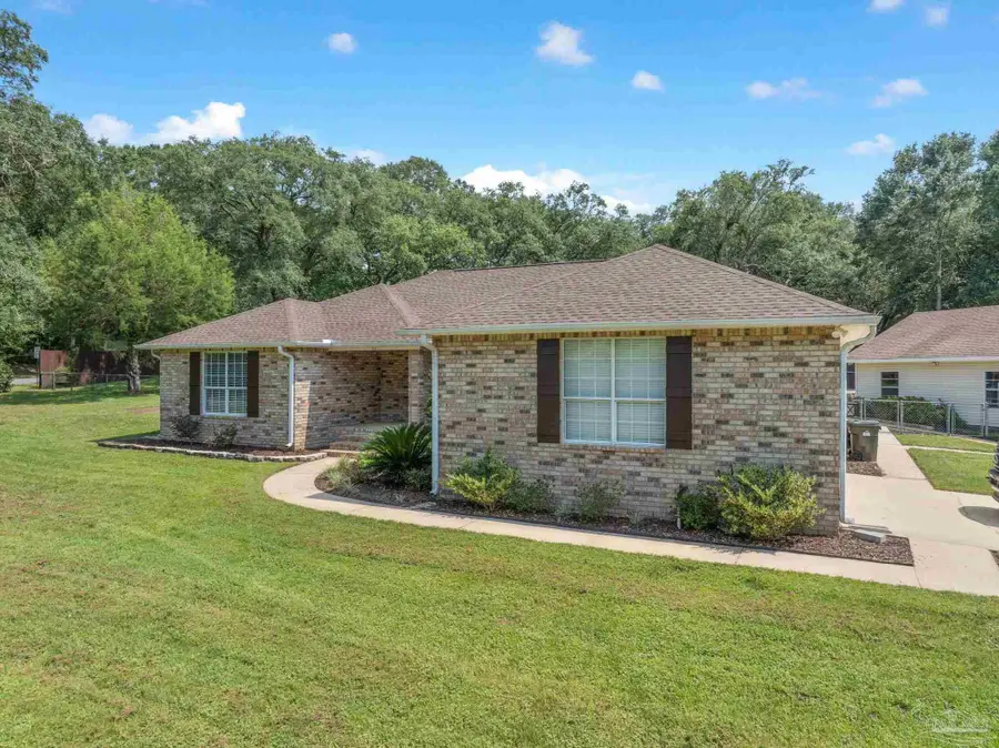 717 Tara Rd, Cantonment, FL 32533 - #3