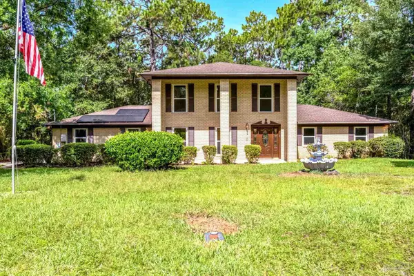 1245 Tecumseh Ct, Pensacola, FL 32514