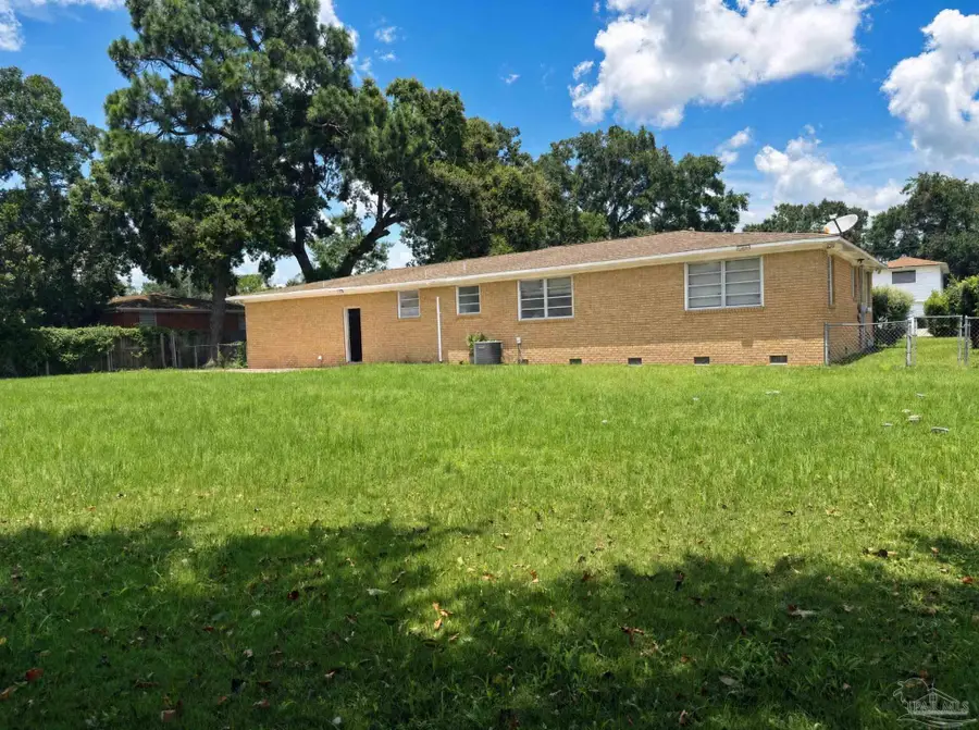 1701 Bakalane Ave, Pensacola, FL 32504 - #2