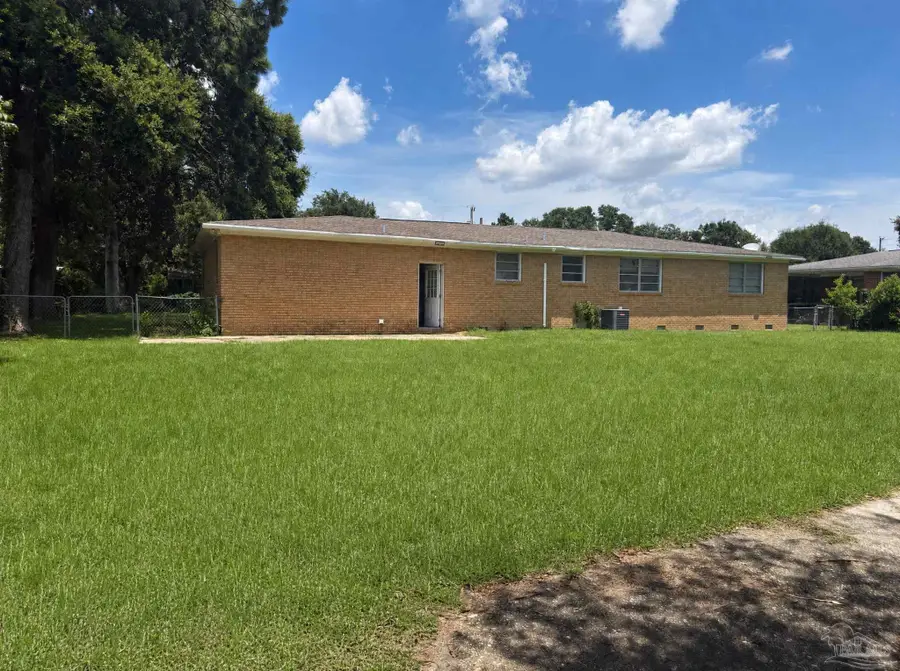 1701 Bakalane Ave, Pensacola, FL 32504 - #3