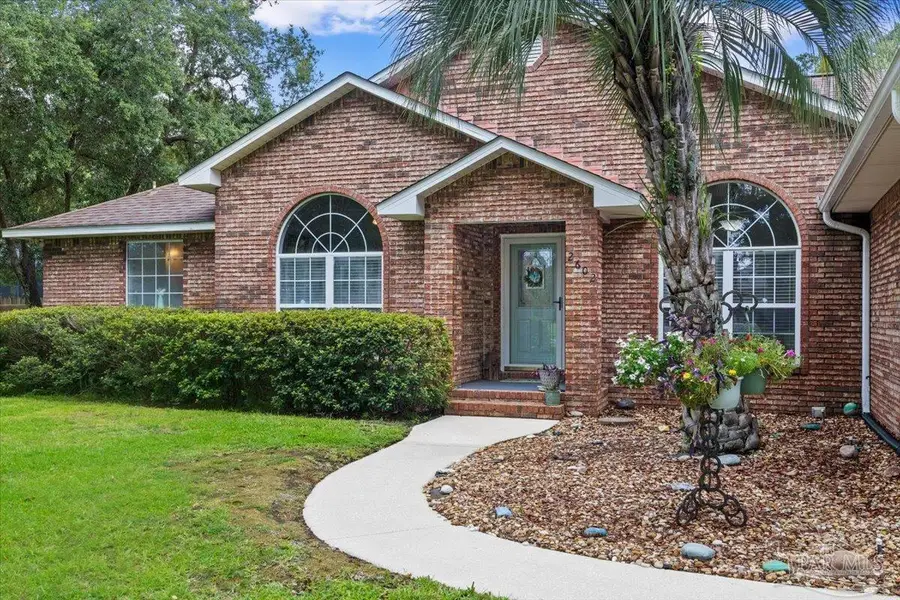 2602 Hidden Creek Dr, Navarre, FL 32566 - #2