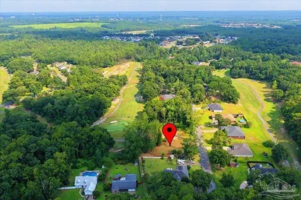 104 Par Ct, Crestview, FL 32536