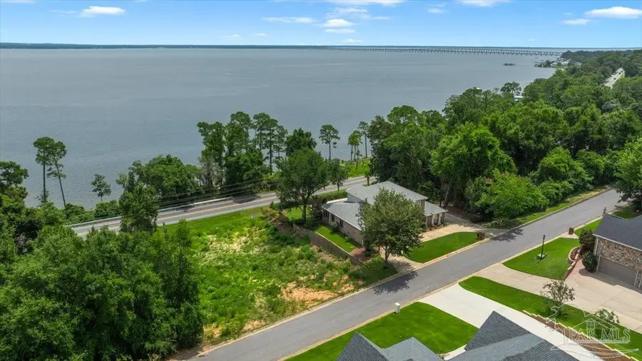 3054 Pelican Ln, Pensacola, FL 32514 - #3