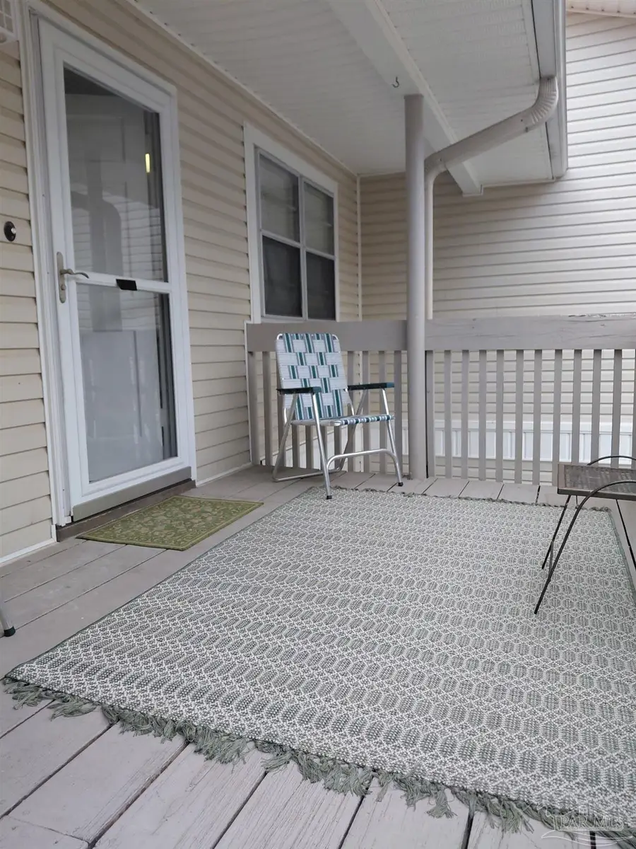 1200 Shoreline Dr #402, Gulf Breeze, FL 32561 - #2