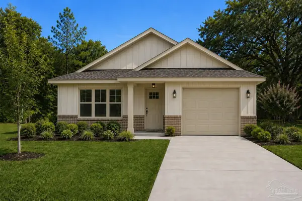 4065 Lancer St, Pace, FL 32571
