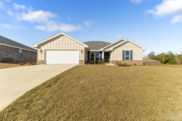 1879 Summer Pecan Dr #62B, Cantonment, FL 32533