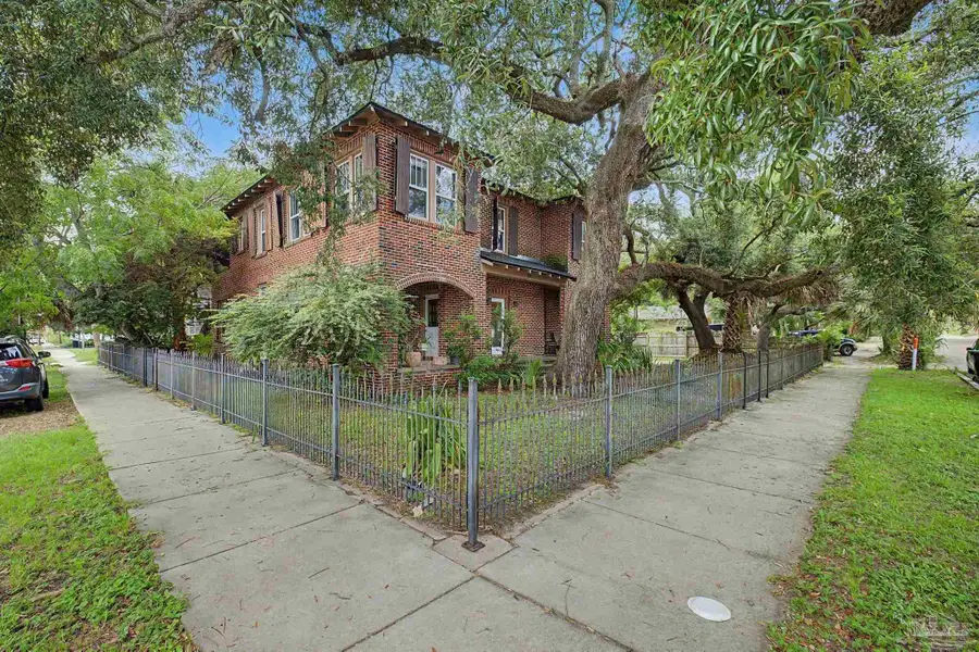 401 N Barcelona St, Pensacola, FL 32501 - #3