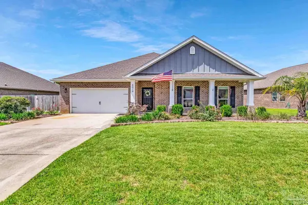 8020 Stream Ridge Rd, Pensacola, FL 32526