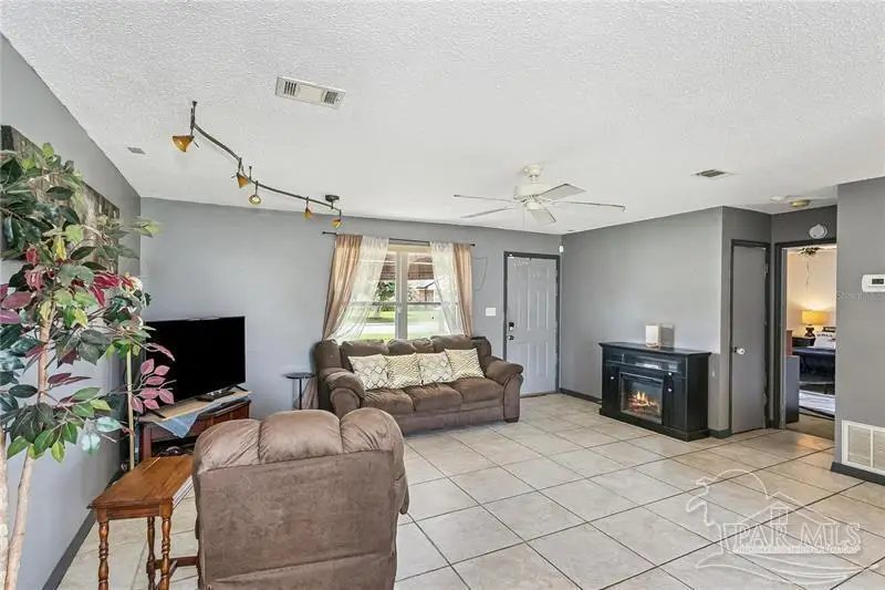 10720 Willow Lake Dr, Pensacola, FL 32506 - #3