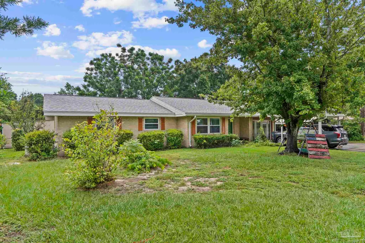 6391 Judkins Dr, Pensacola, FL 32504 - #1