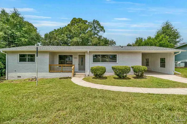 5419 Westwood Dr, Milton, FL 32570