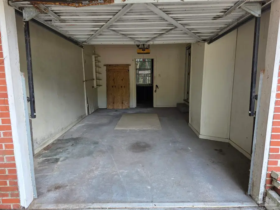 3170 King St, Pensacola, FL 32526 - #2