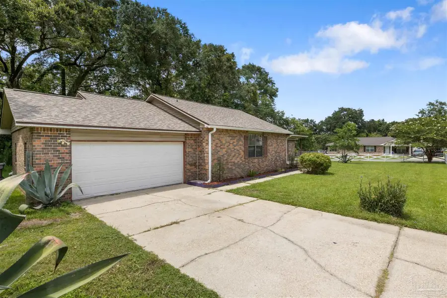 601 Booker St, Cantonment, FL 32533 - #3
