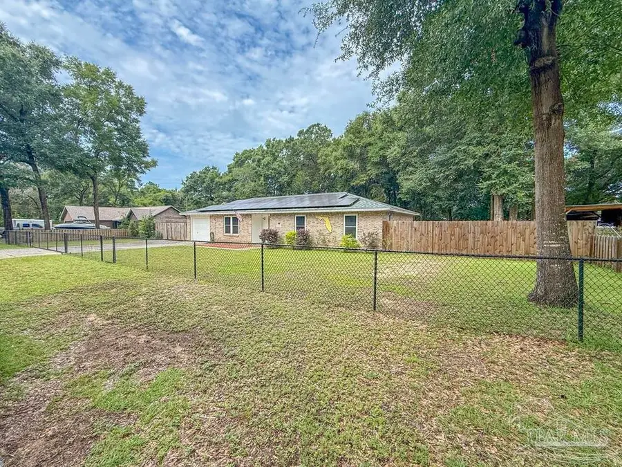 5535 Debbie Dr, Milton, FL 32570 - #3