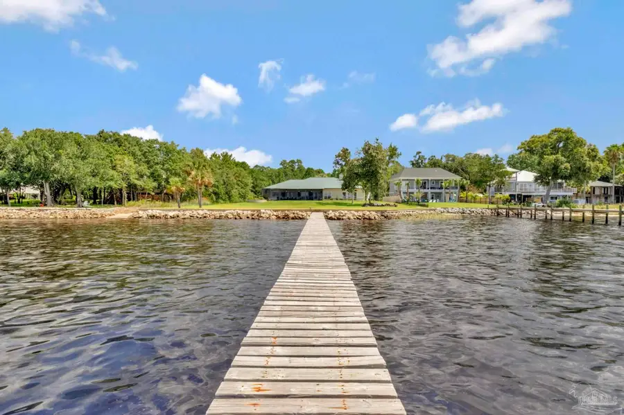 6875 Santa Clara Dr, Navarre, FL 32566 - #3